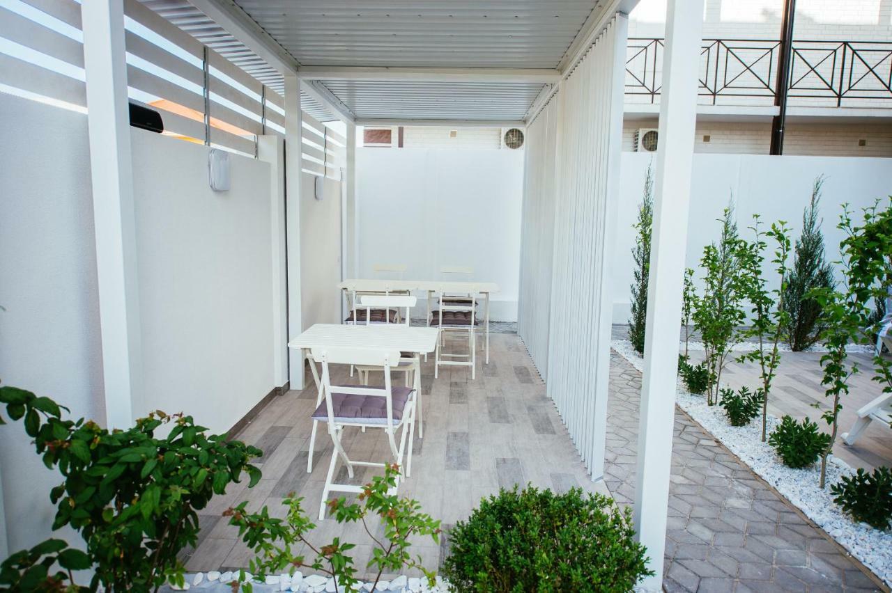 Zigzag Hotel Zatoka Exterior photo